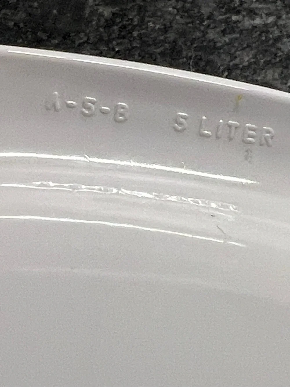 Corningware Spice of Life Covered Casserole Dish. 5 ltr.  Baking, serving